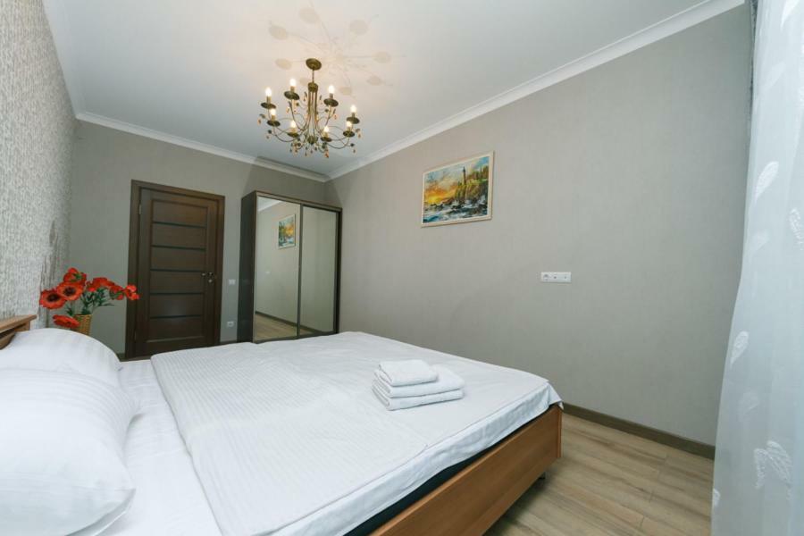 Apartmant In Kpi З Двома Спальнями Киев Екстериор снимка